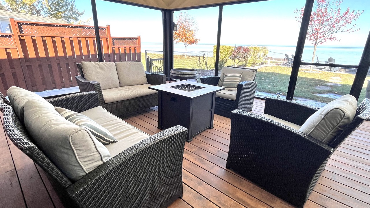 Photo of Livingroom in Pointe aux Roches
