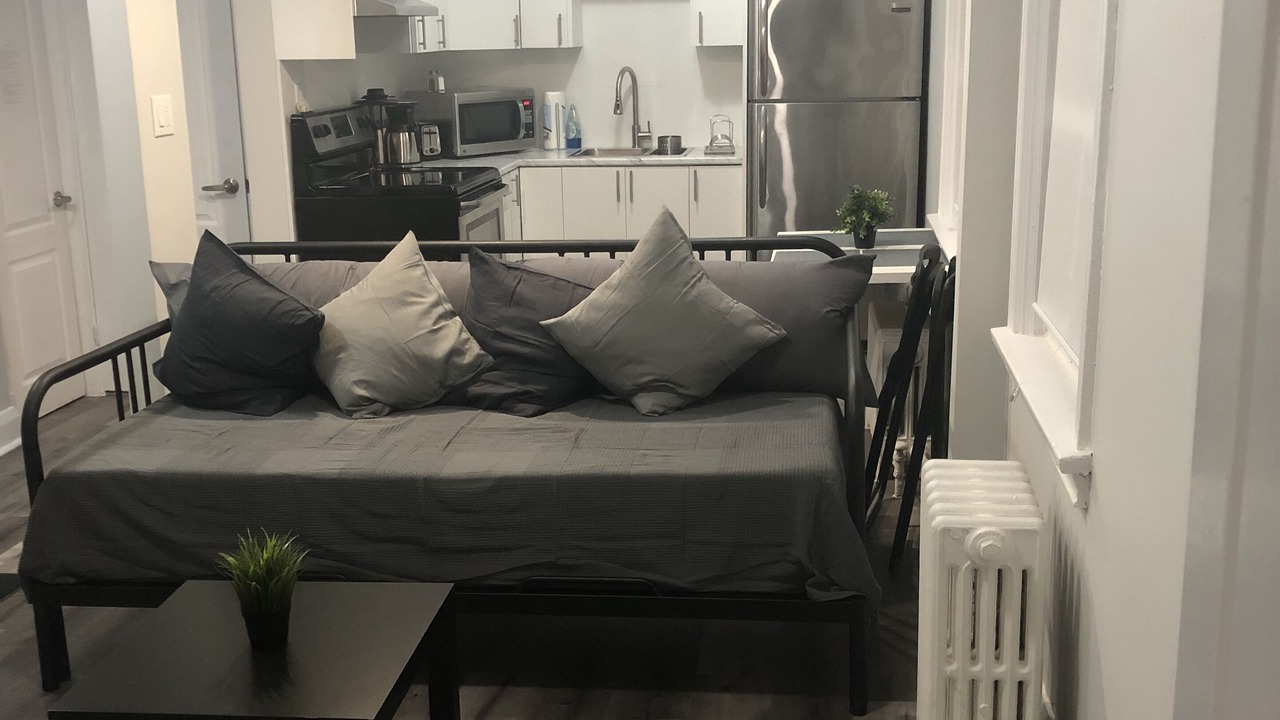 Photo of Livingroom in Port Credit
