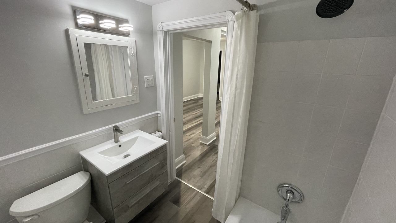 Photo of Bathroom in Port Credit