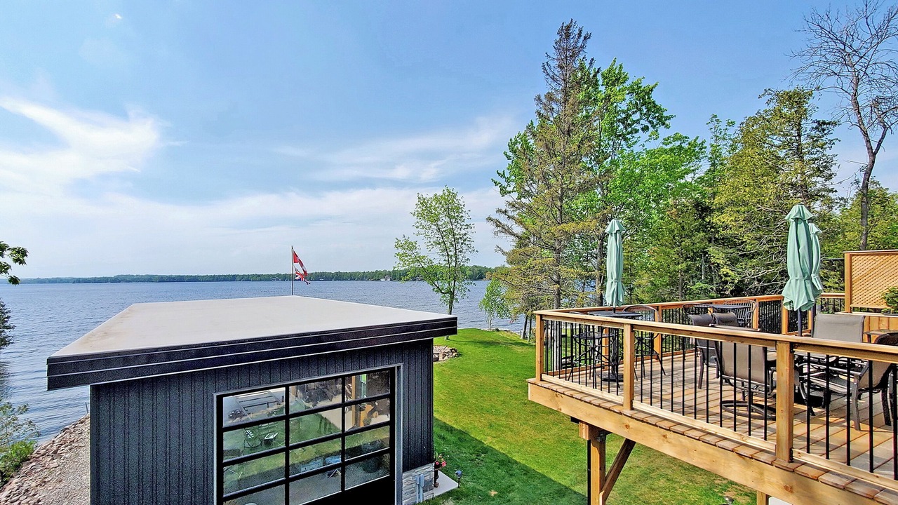 Photo of Patio Balcony in Bobcaygeon