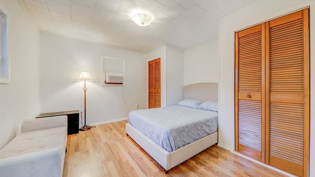 Photo of Bedroom in Kawartha Lakes