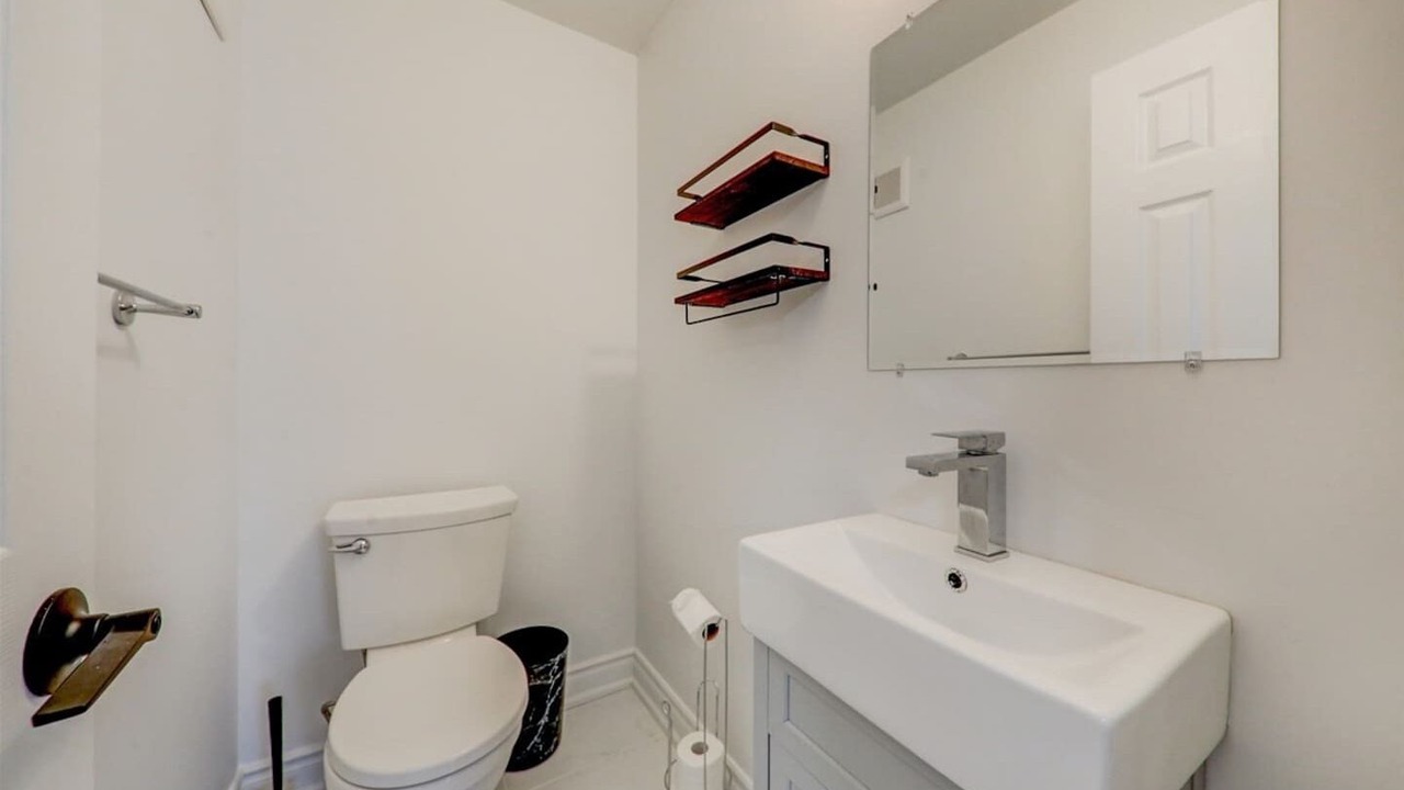 Photo of Bathroom in Kawartha Lakes