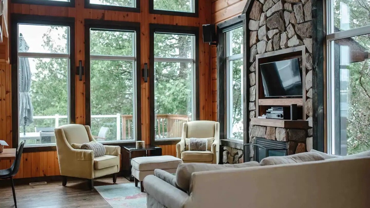 Photo of Livingroom in Faraday