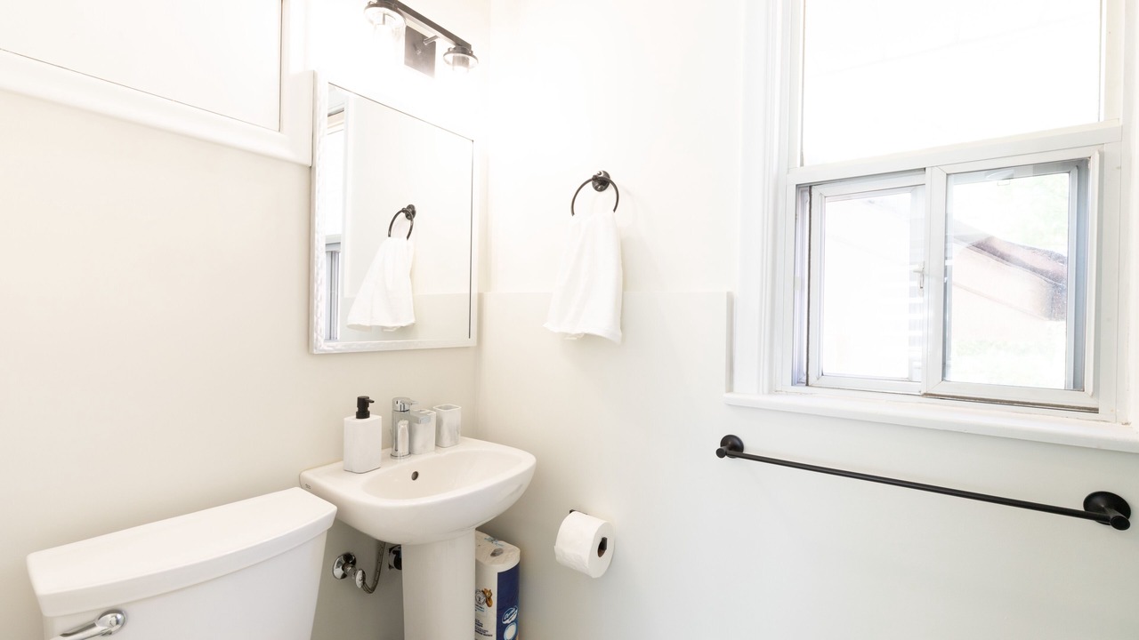 Photo of Bathroom in Willowdale