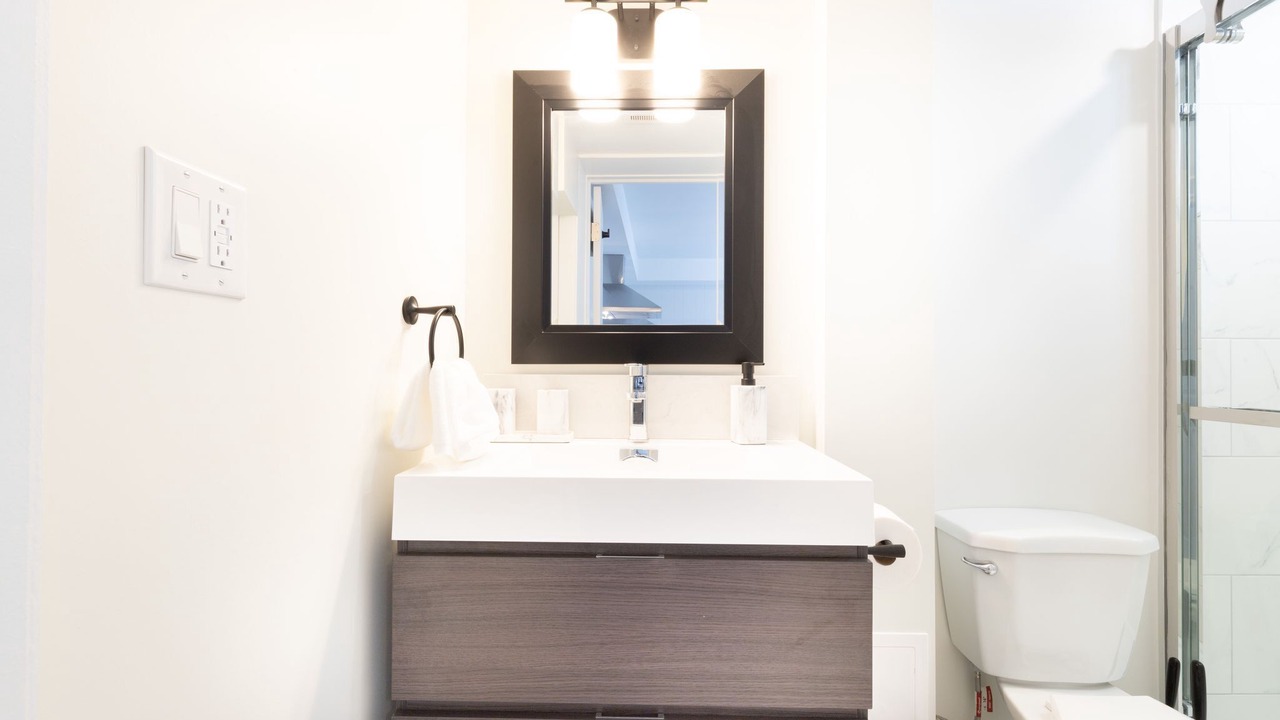 Photo of Bathroom in Willowdale
