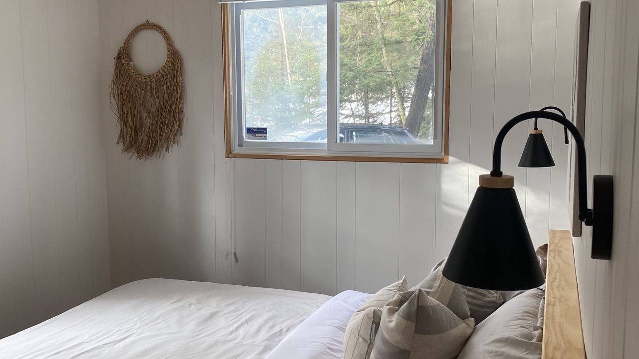 Photo of Bedroom in Dysart et al
