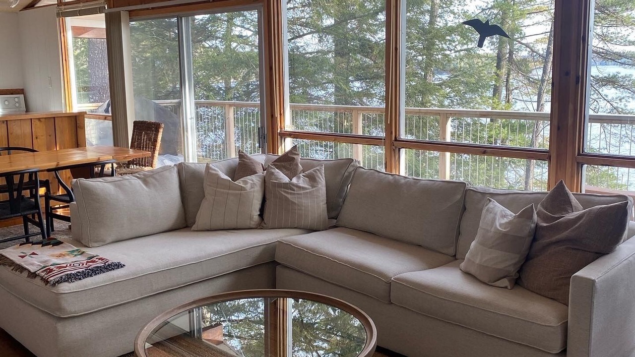 Photo of Livingroom in Dysart et al