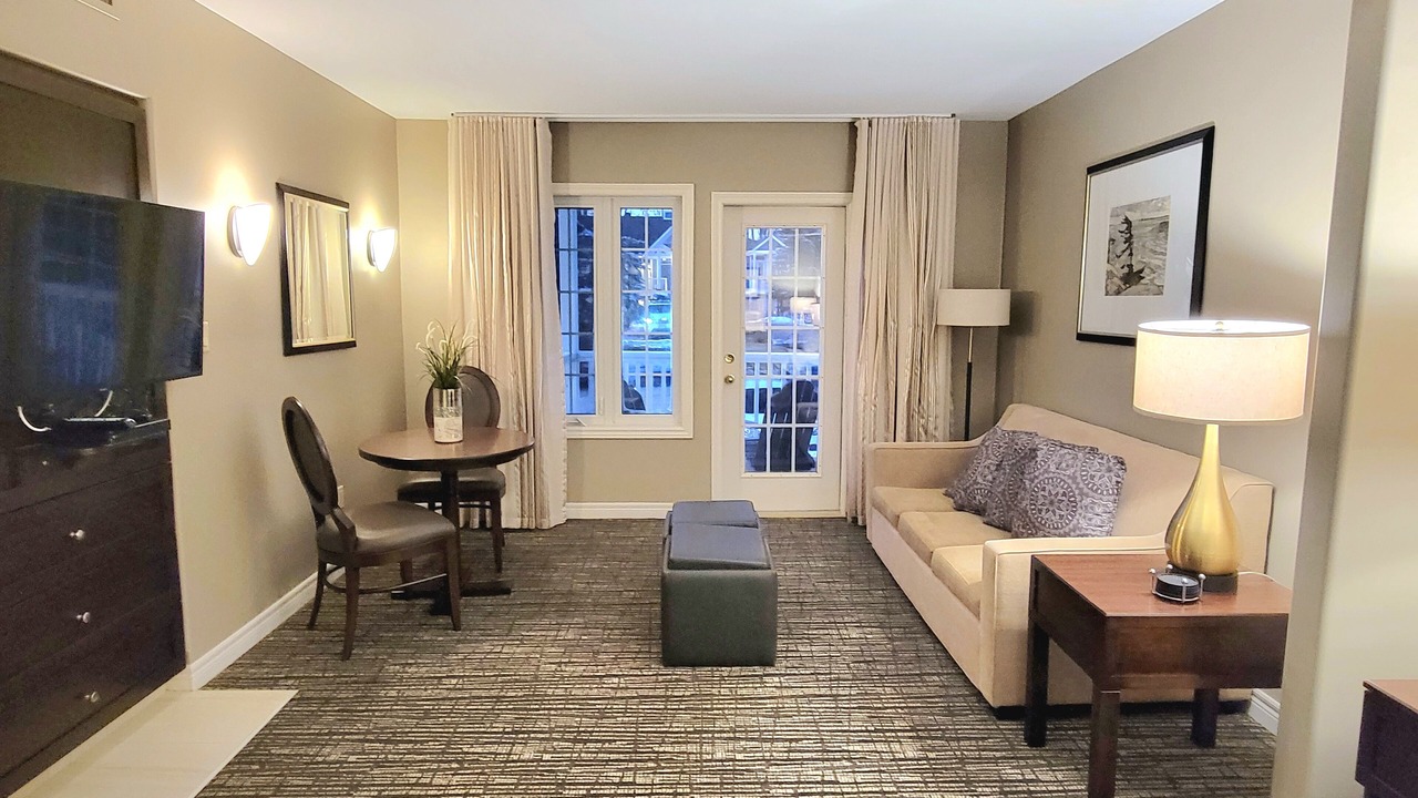 Photo of Livingroom in Oro-Medonte