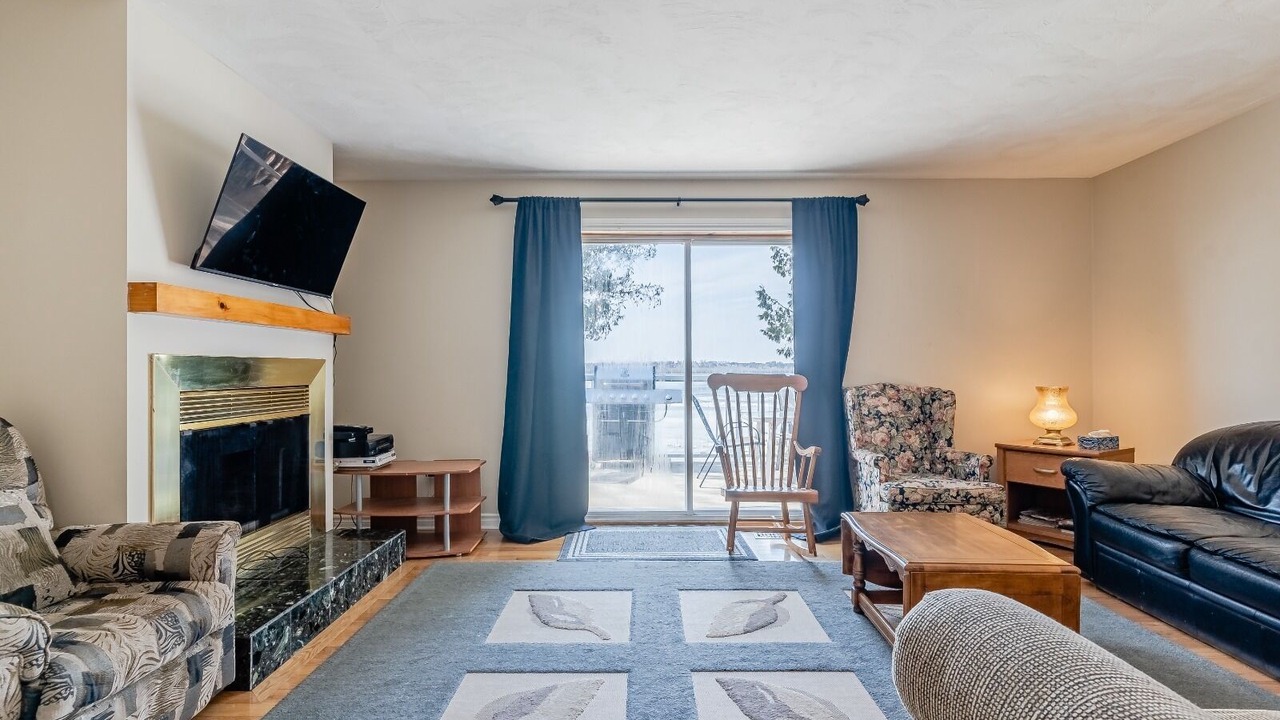 Photo of Livingroom in Trent Lakes