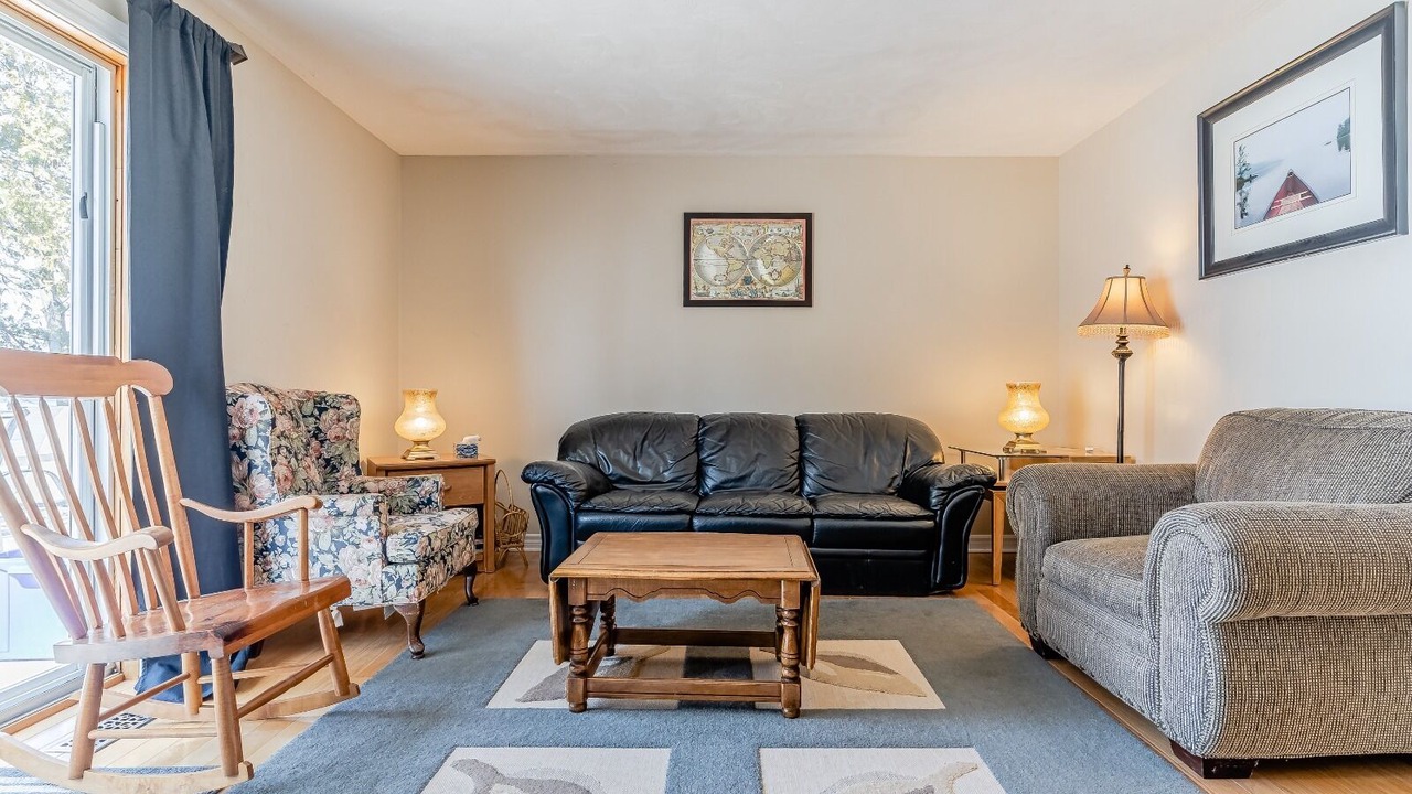 Photo of Livingroom in Trent Lakes
