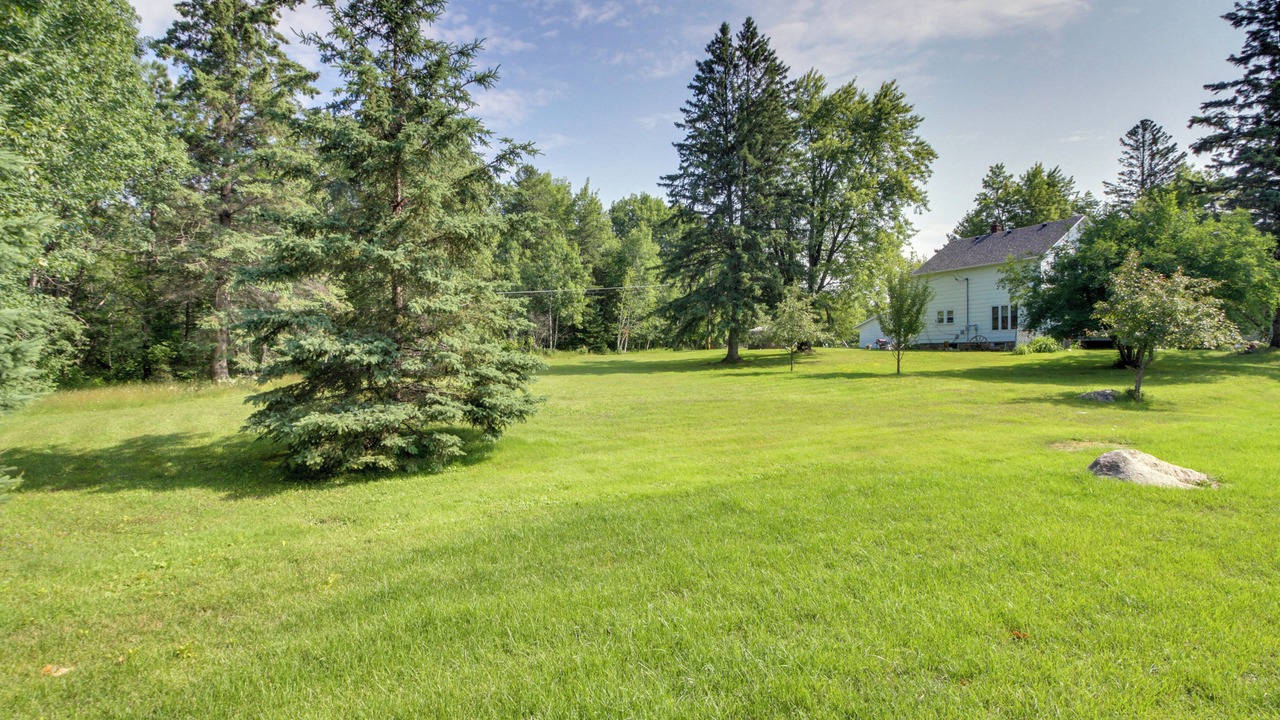 Photo of Outdoor in Chisholm