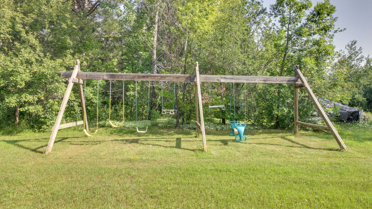 Photo of Others in Chisholm