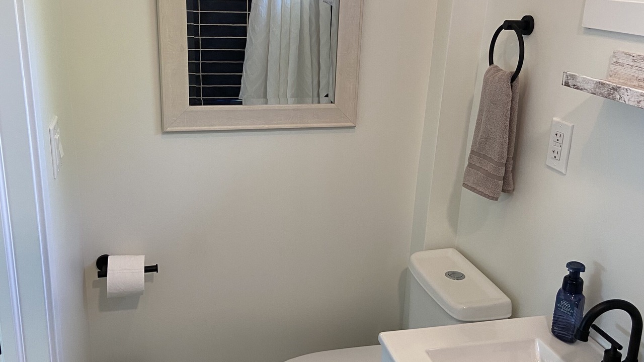 Photo of Bathroom in Wainfleet