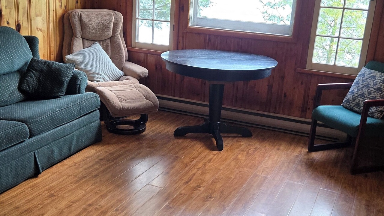 Photo of Livingroom in Addington Highlands