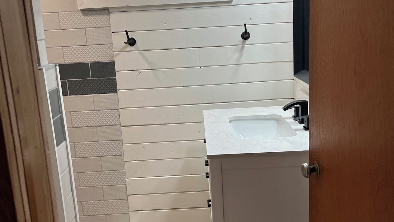 Photo of Bathroom in Addington Highlands