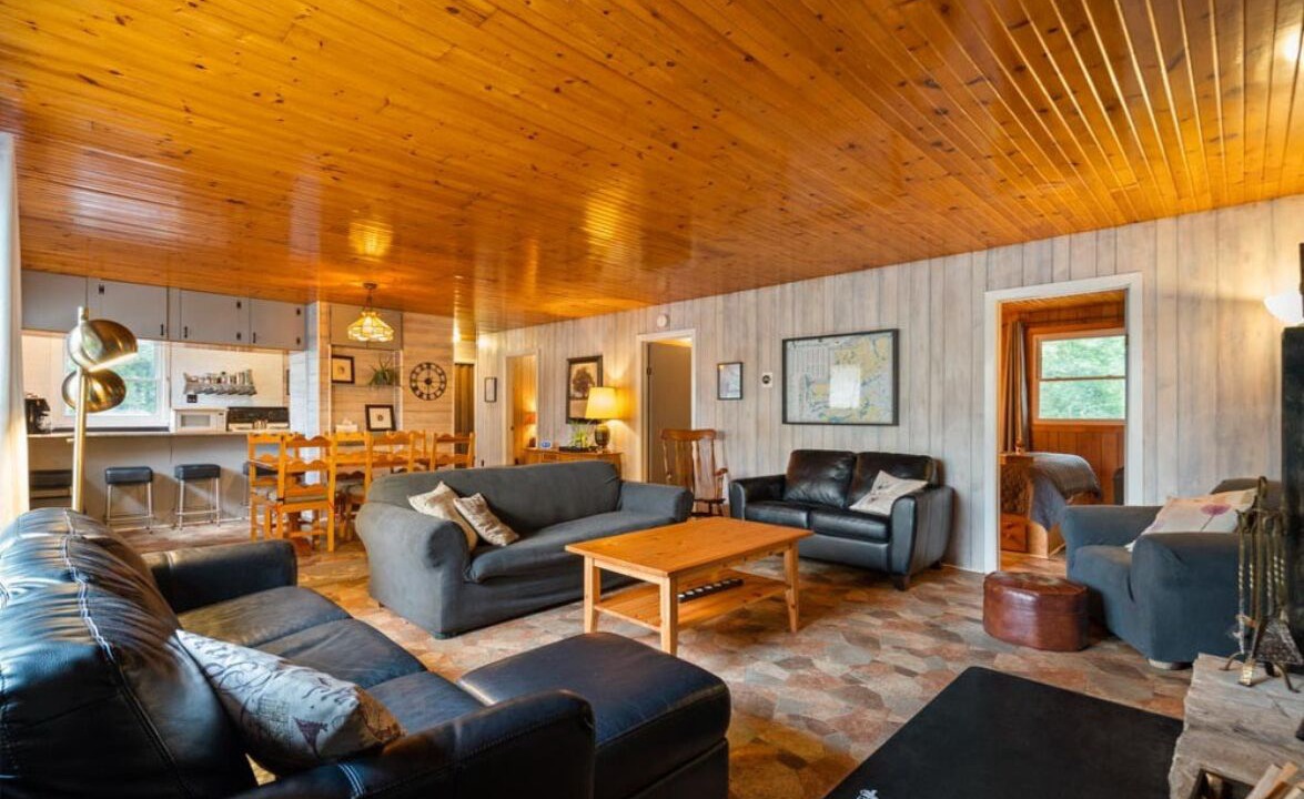 Photo of Bedroom in North Frontenac