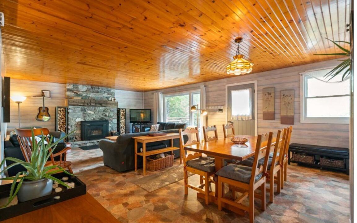 Photo of Bedroom in North Frontenac