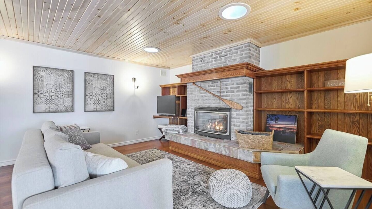 Photo of Livingroom in Oxford Station
