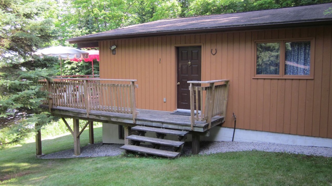 Photo of Outdoor in Highland Grove