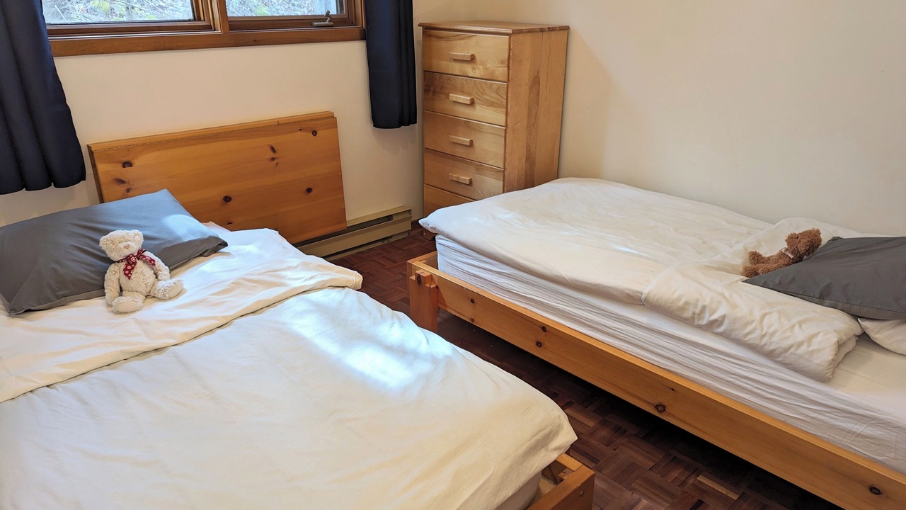 Photo of Bedroom in Highland Grove