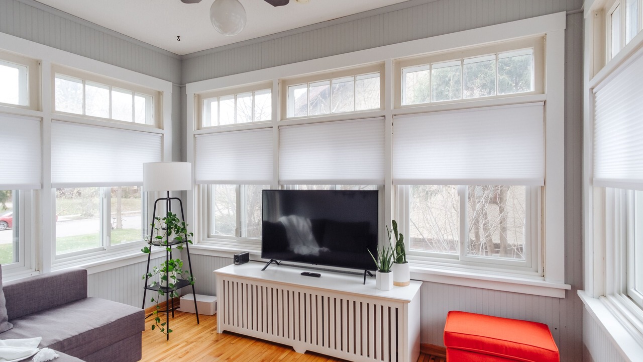 Photo of Livingroom in Lynnhurst