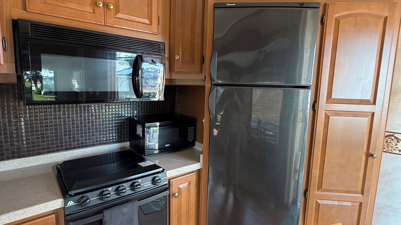 Photo of Kitchen in Victoria Harbour