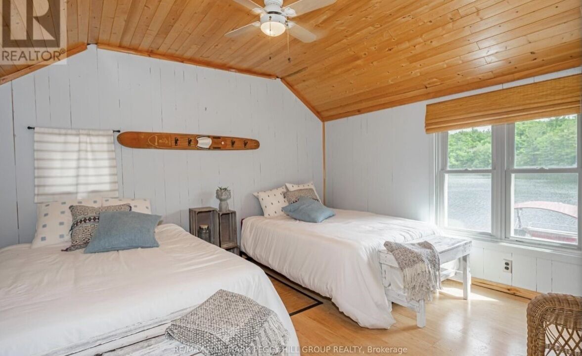 Photo of Bedroom in Georgian Bay