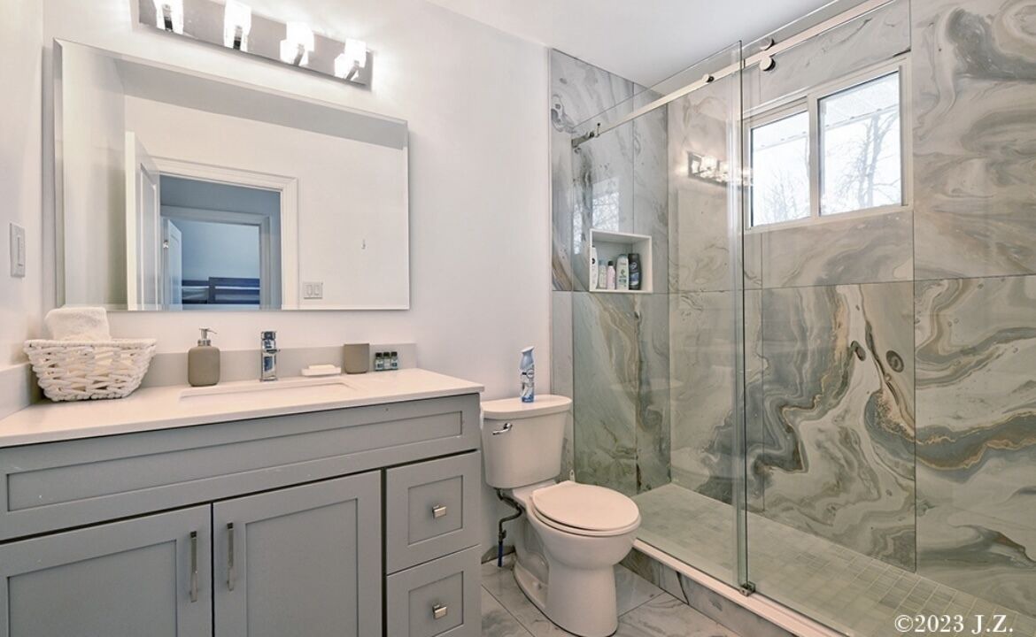 Photo of Bathroom in Pefferlaw