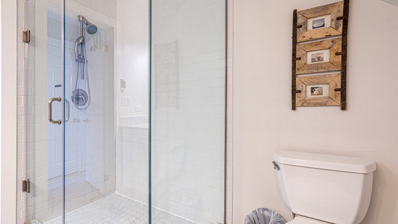 Photo of Bathroom in The Beaches