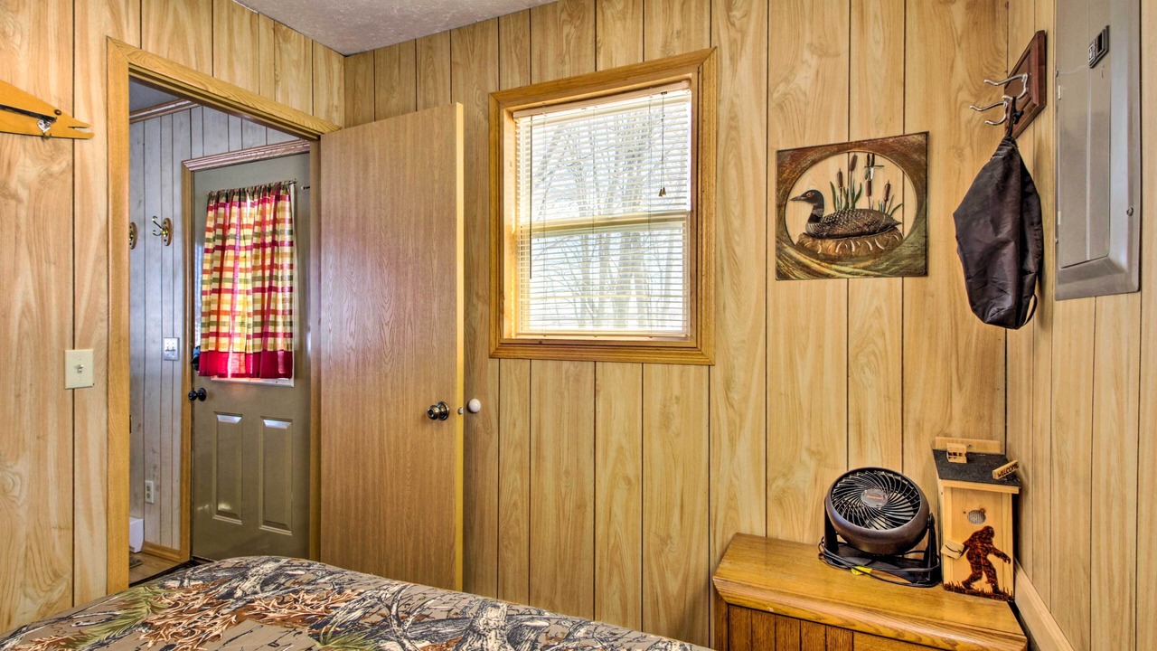 Photo of Bedroom in Remer
