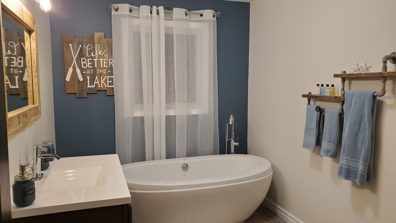 Photo of Bathroom in Machar