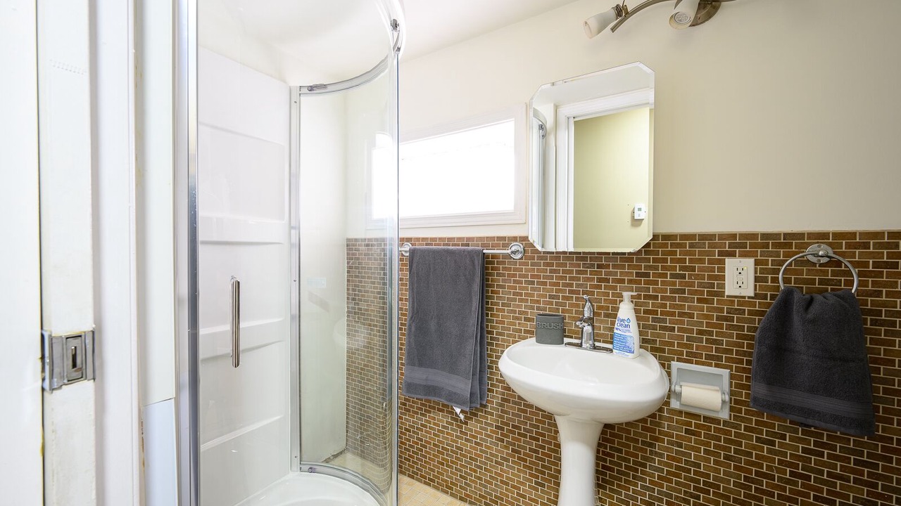 Photo of Bathroom in Brantford