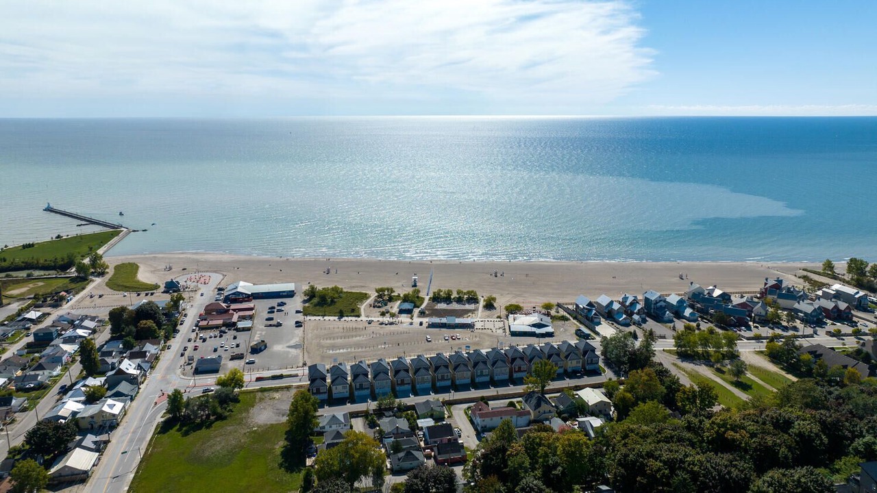 Photo of Others in Port Stanley