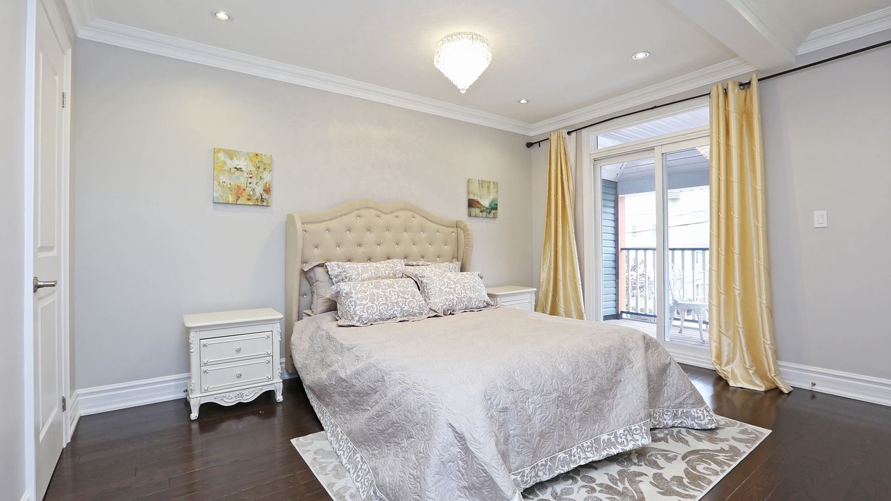Photo of Bedroom in The Beaches
