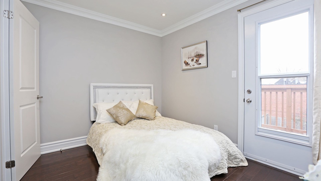 Photo of Bedroom in The Beaches