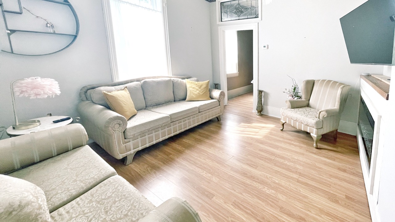 Photo of Livingroom in Washago