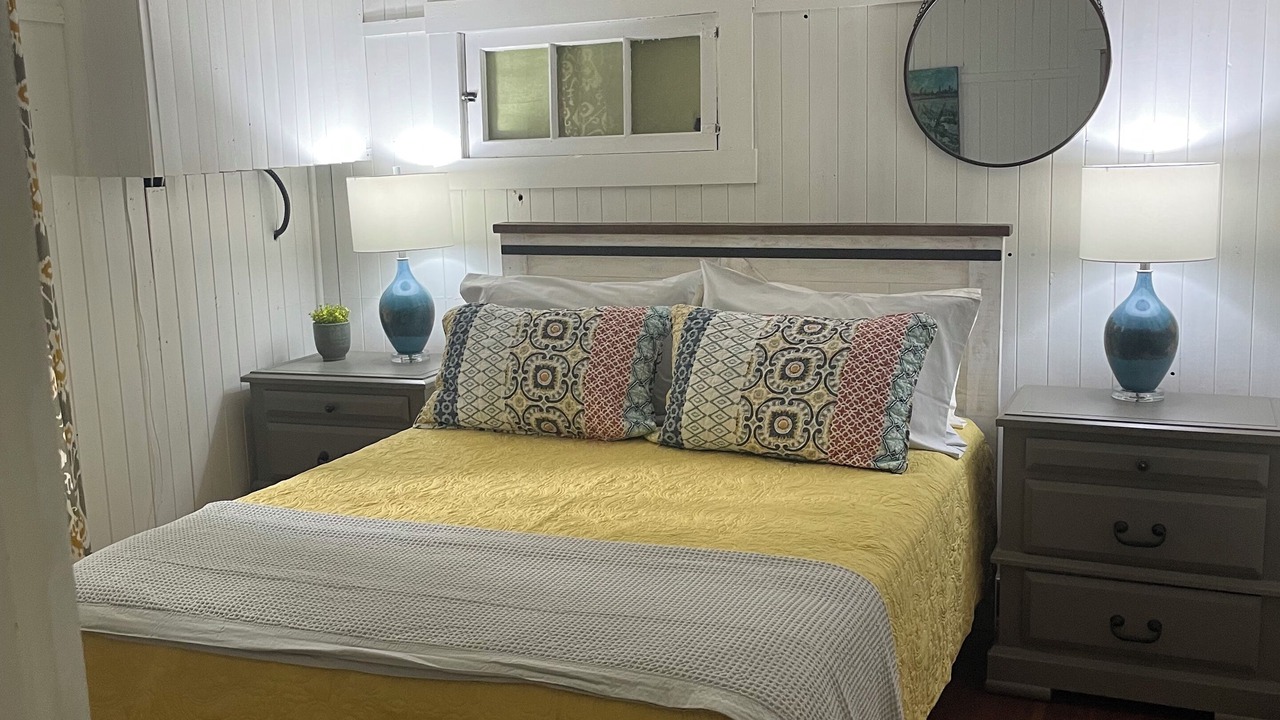 Photo of Bedroom in Havelock-Belmont-Methuen