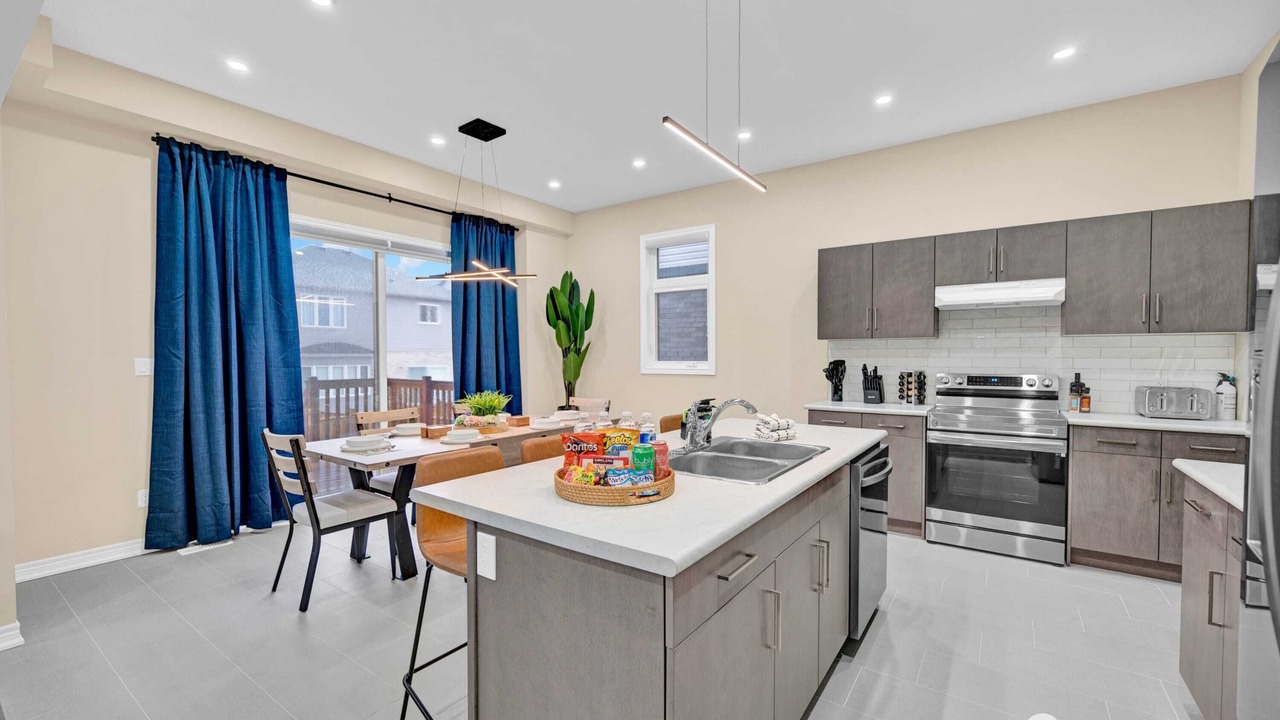 Photo of Kitchen in Thorold
