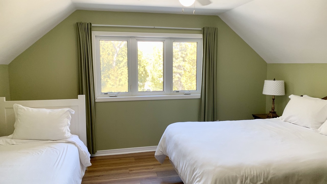 Photo of Bedroom in Tobermory