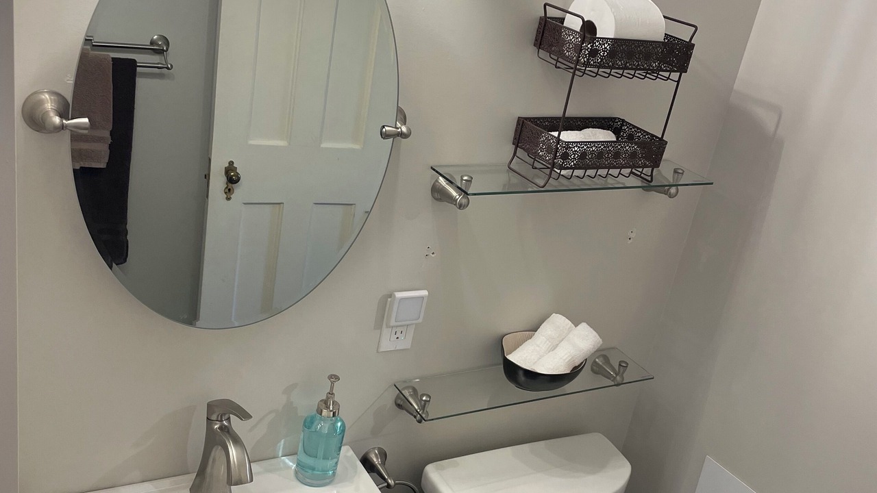 Photo of Bathroom in Albert Lea