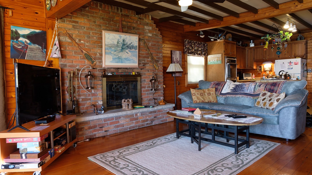 Photo of Livingroom in Deer Bay