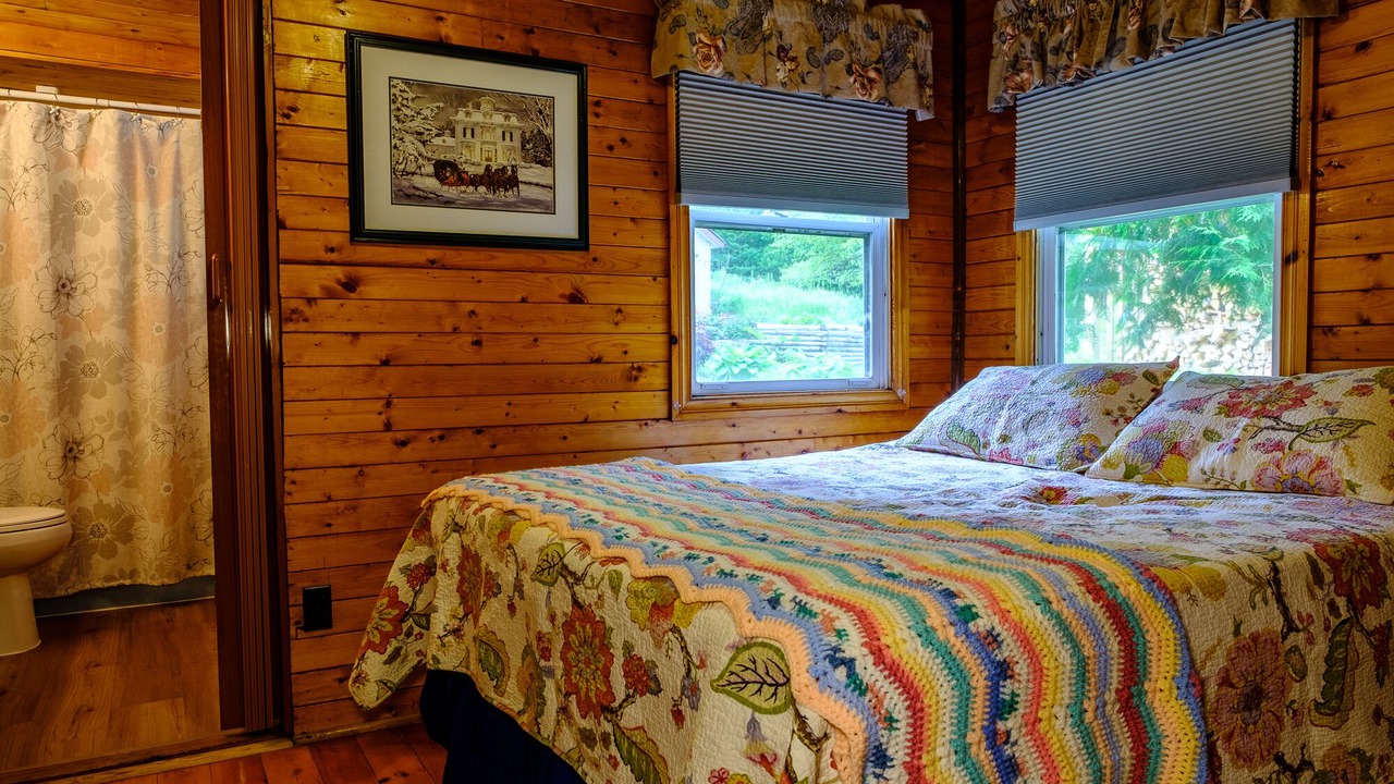 Photo of Bedroom in Deer Bay