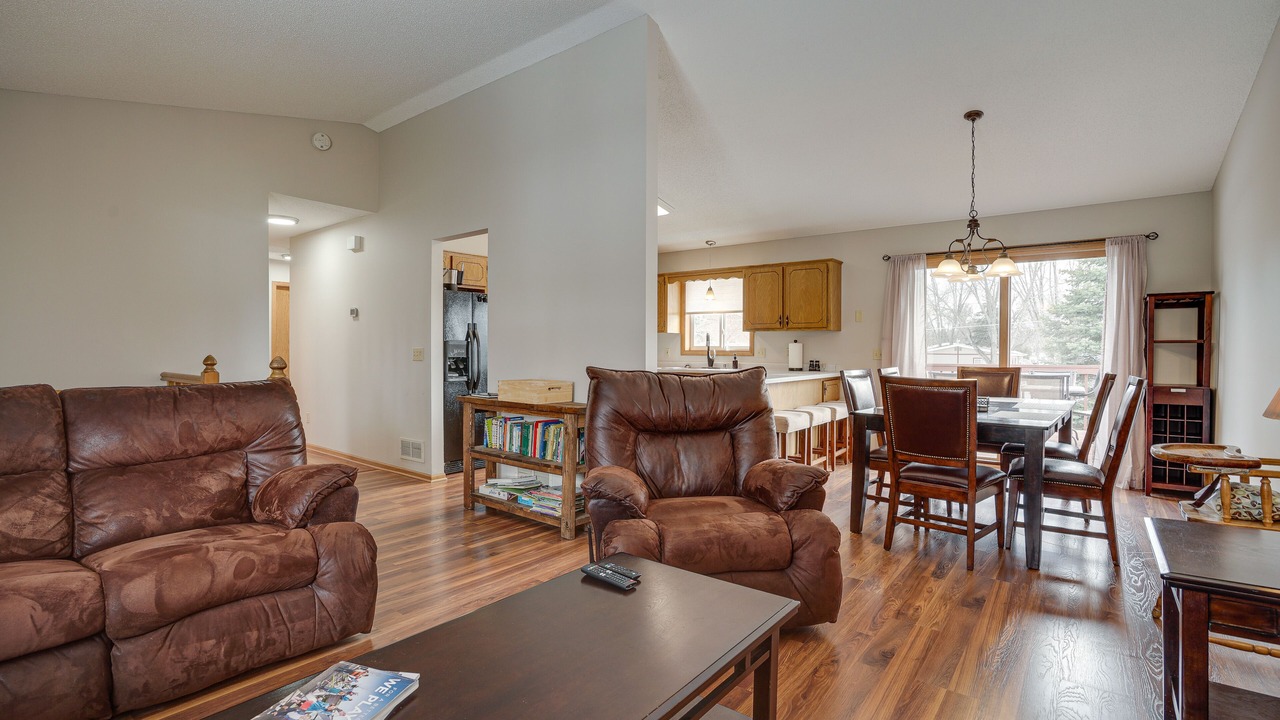 Photo of Livingroom in Blaine
