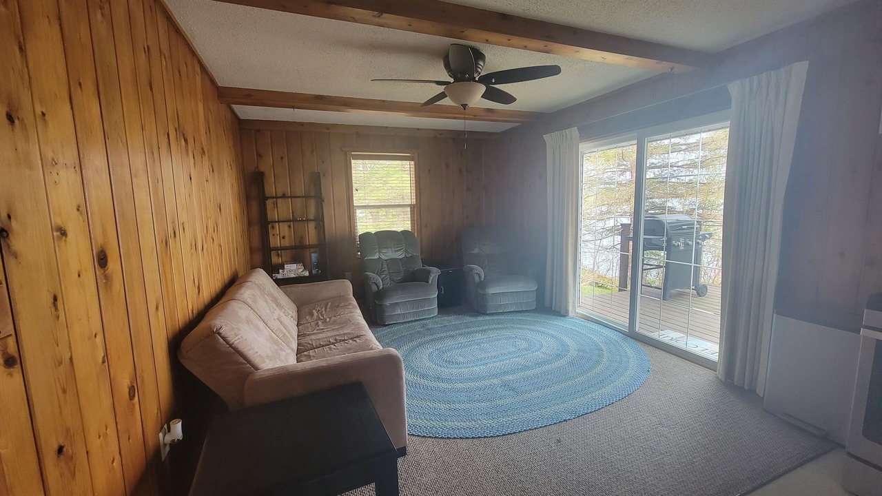 Photo of Livingroom in Aitkin