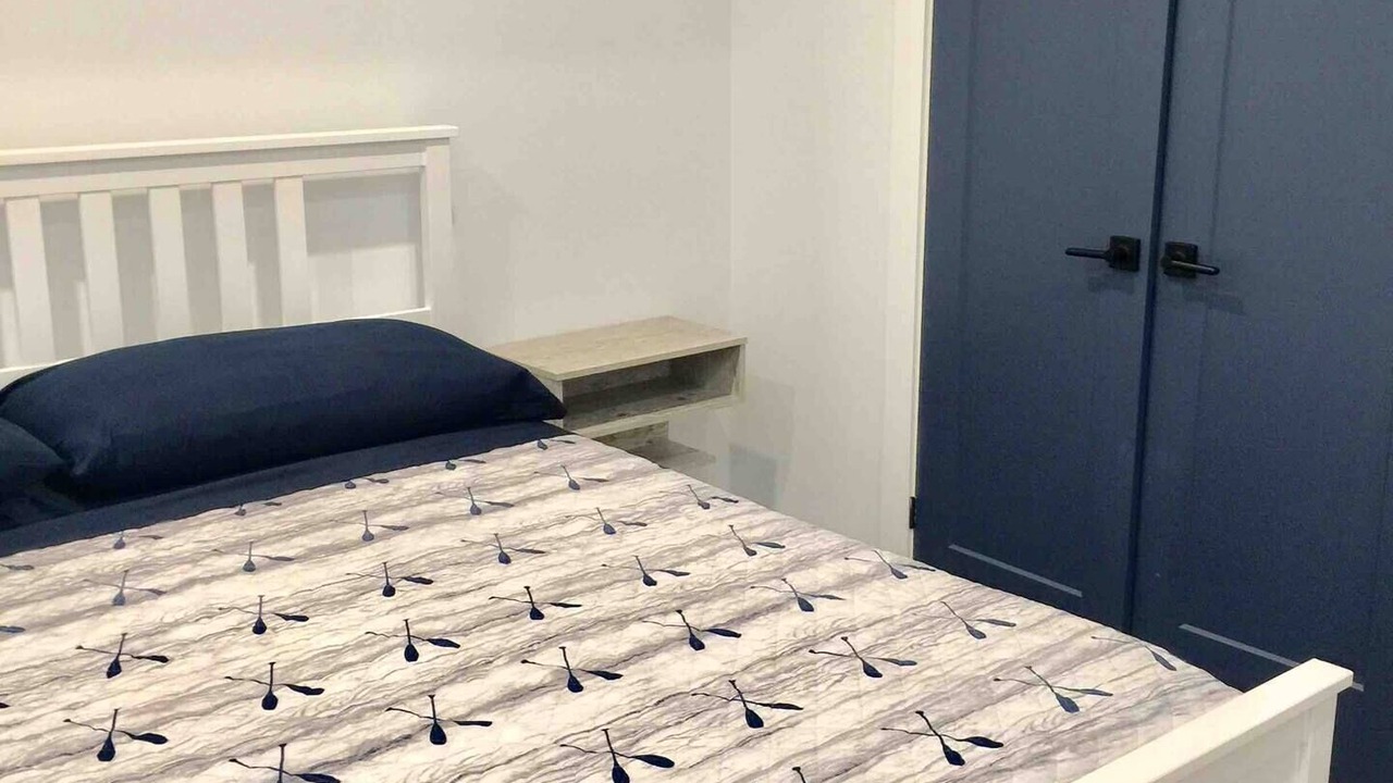 Photo of Bedroom in Grand Bend