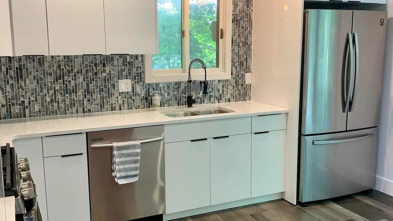 Photo of Kitchen in Grand Bend