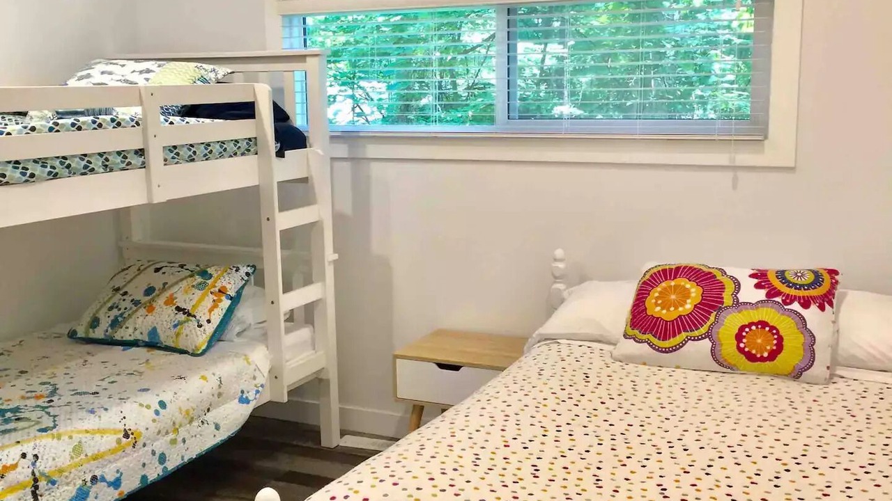 Photo of Bedroom in Grand Bend