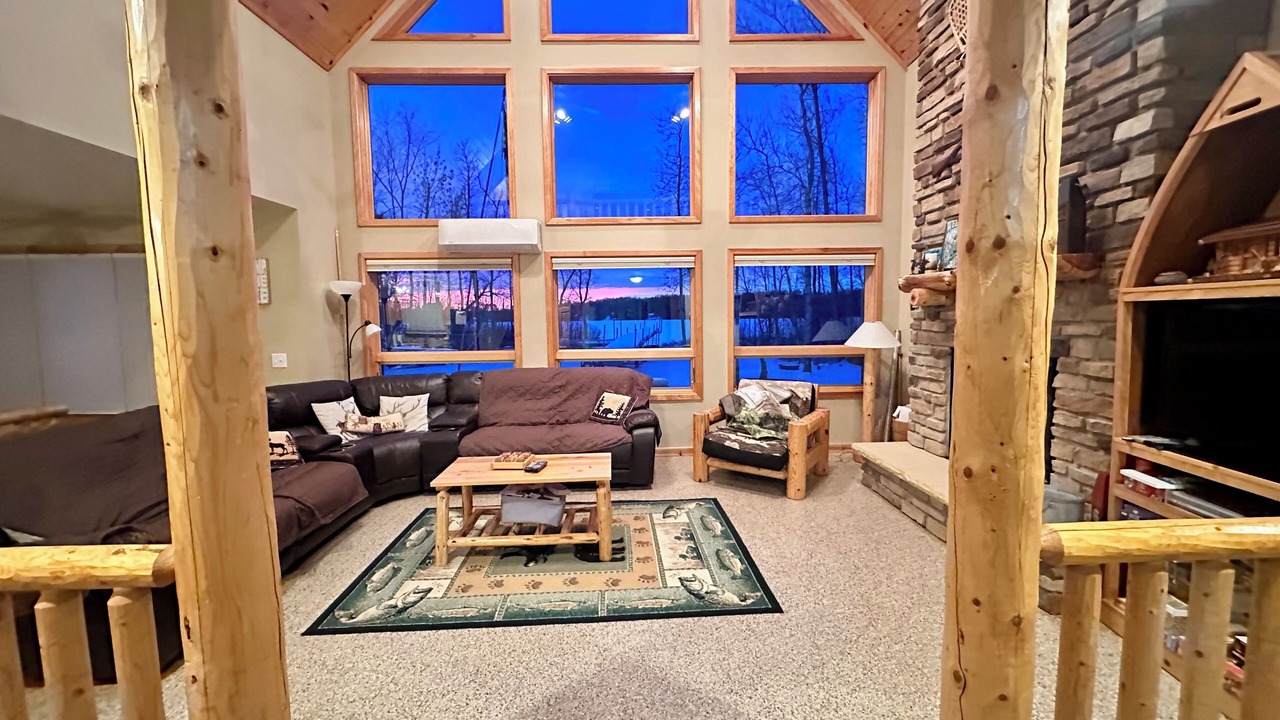Photo of Livingroom in Hill City