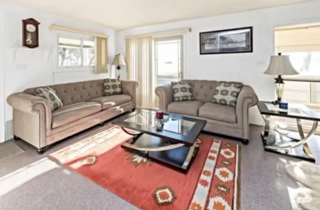 Photo of Livingroom in Lowbanks