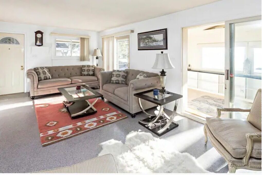 Photo of Livingroom in Lowbanks